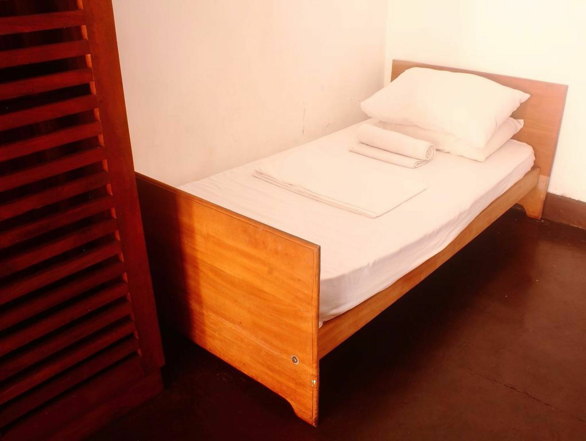 256 Townhouse Rest Hotel Kandy Eksteriør billede