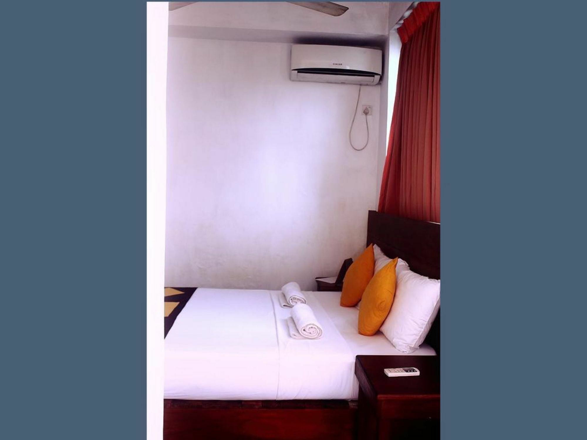 256 Townhouse Rest Hotel Kandy Eksteriør billede